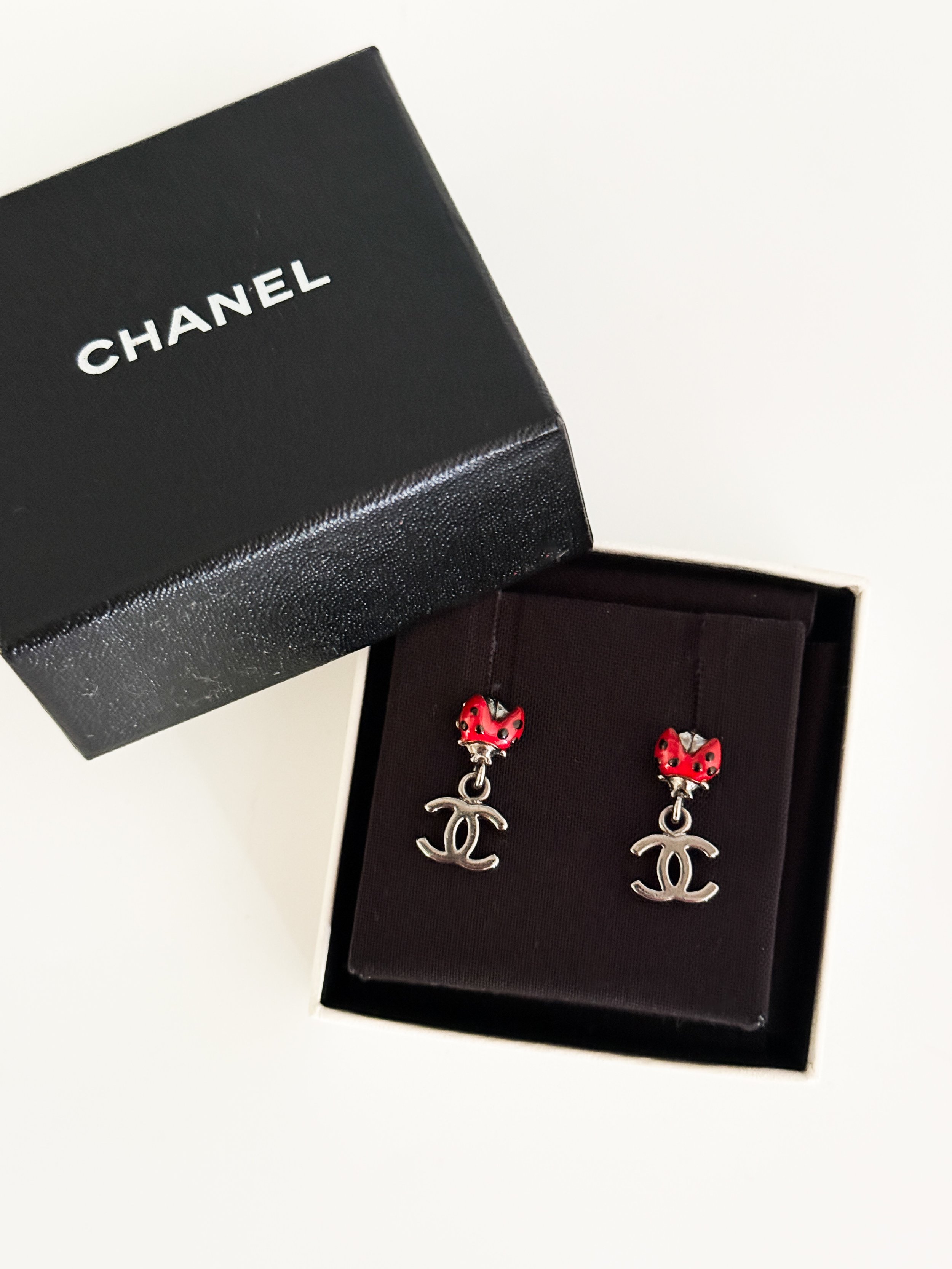 Schiaparelli Vintage 1950's Jewel Bracelet & Clip-On Earrings Set